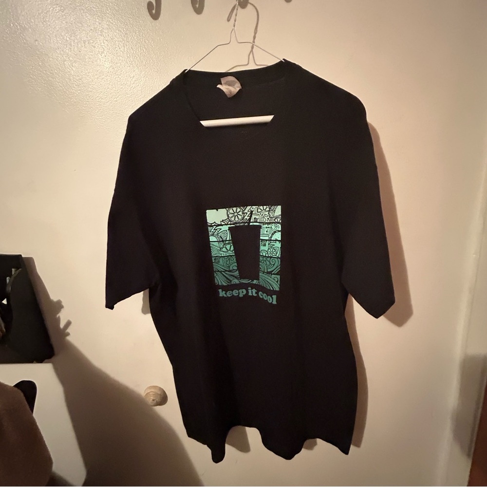 Taco Bell Keep it cool shirt never worn Size XL - Picture 2 of 4